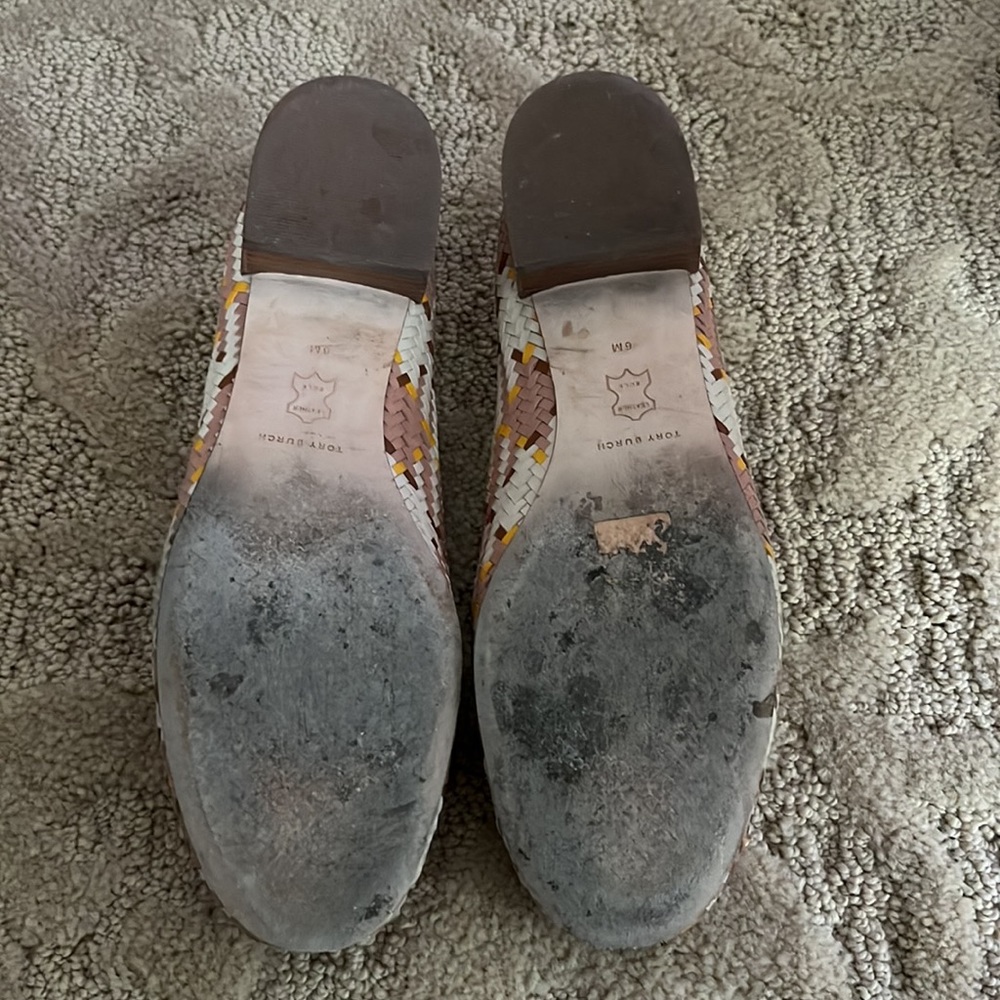 Tory Burch Woven flats. Size 6 - Picture 5 of 7